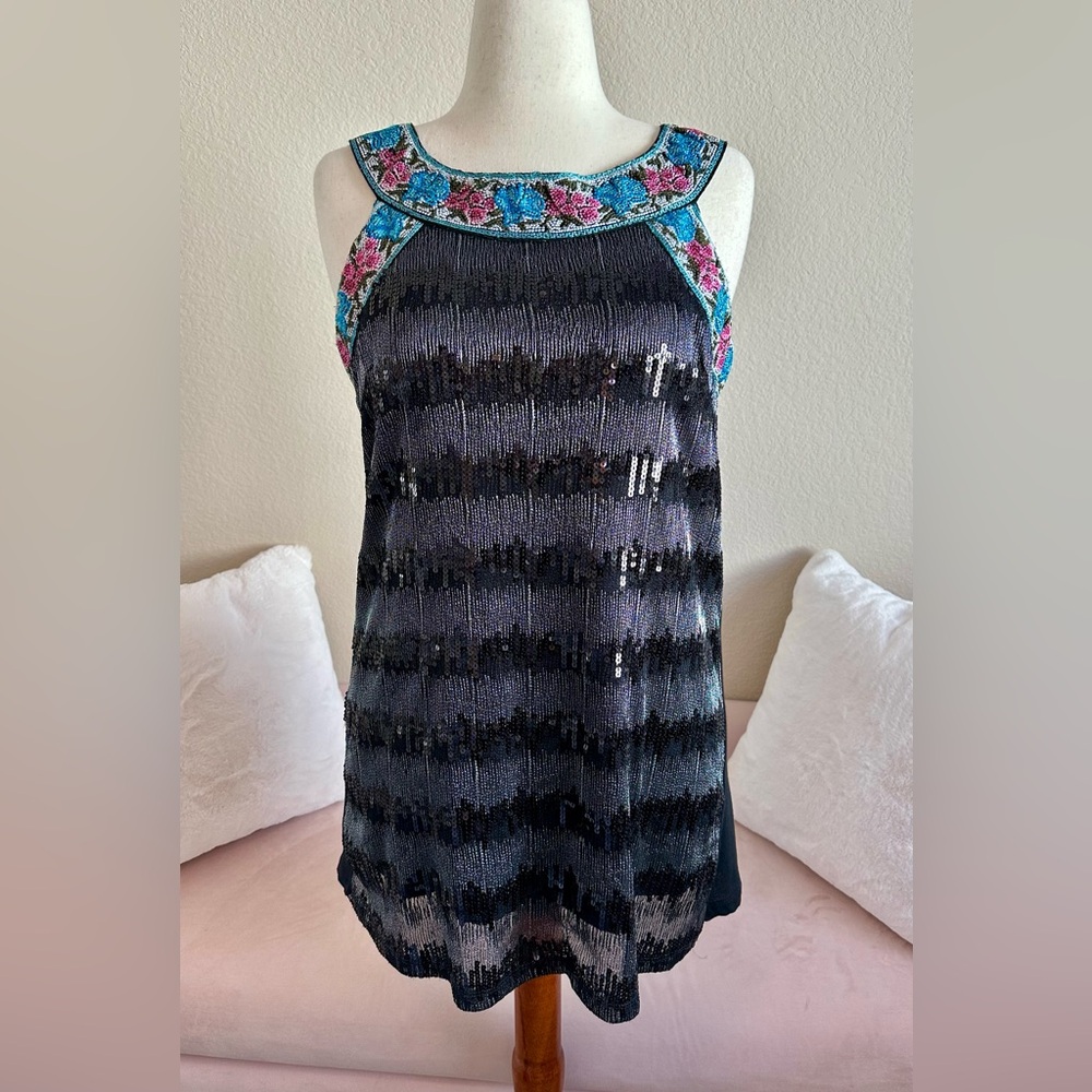 Tracy Porter Sequin Embroidered Tunic Tank Top Womens Sz 6-8 Black w/Flowers